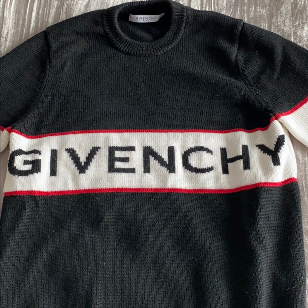 Givenchy sweater